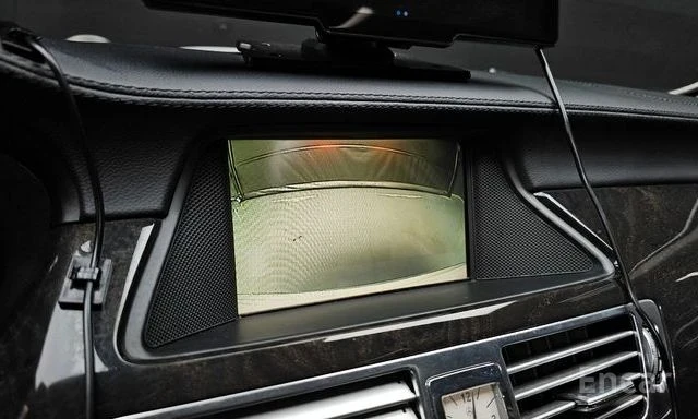 Mercedes-Benz CLS 350 BlueEfficiency | ЗАДНА КАМЕРА| ОБДУХВАНЕ| ШИБЕДАХ|, снимка 13 - Автомобили и джипове - 54002112