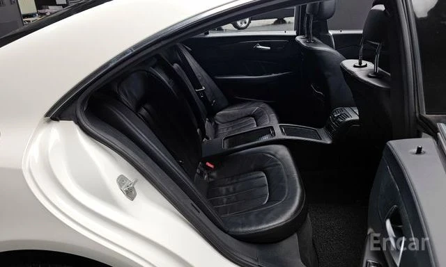 Mercedes-Benz CLS 350 BlueEfficiency | ЗАДНА КАМЕРА| ОБДУХВАНЕ| ШИБЕДАХ|, снимка 9 - Автомобили и джипове - 54002112