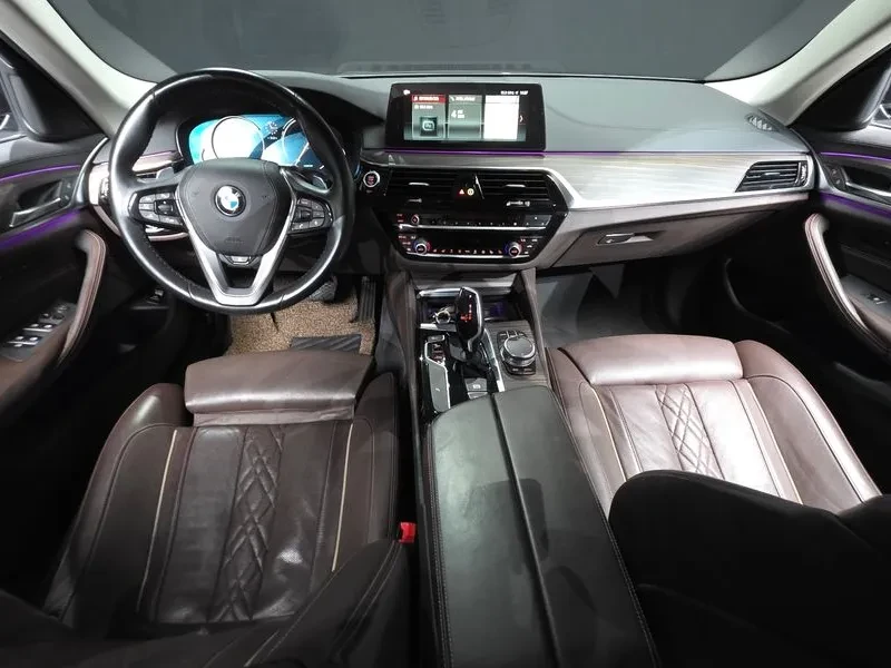 BMW 520 D xDrive Luxury Plus, снимка 7 - Автомобили и джипове - 55786535