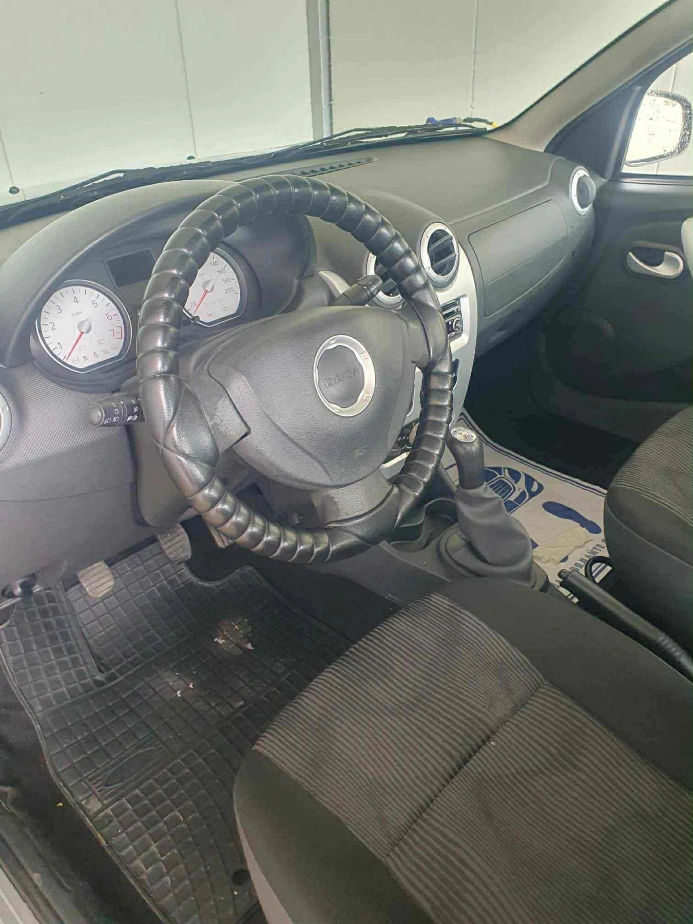 Dacia Sandero, снимка 1