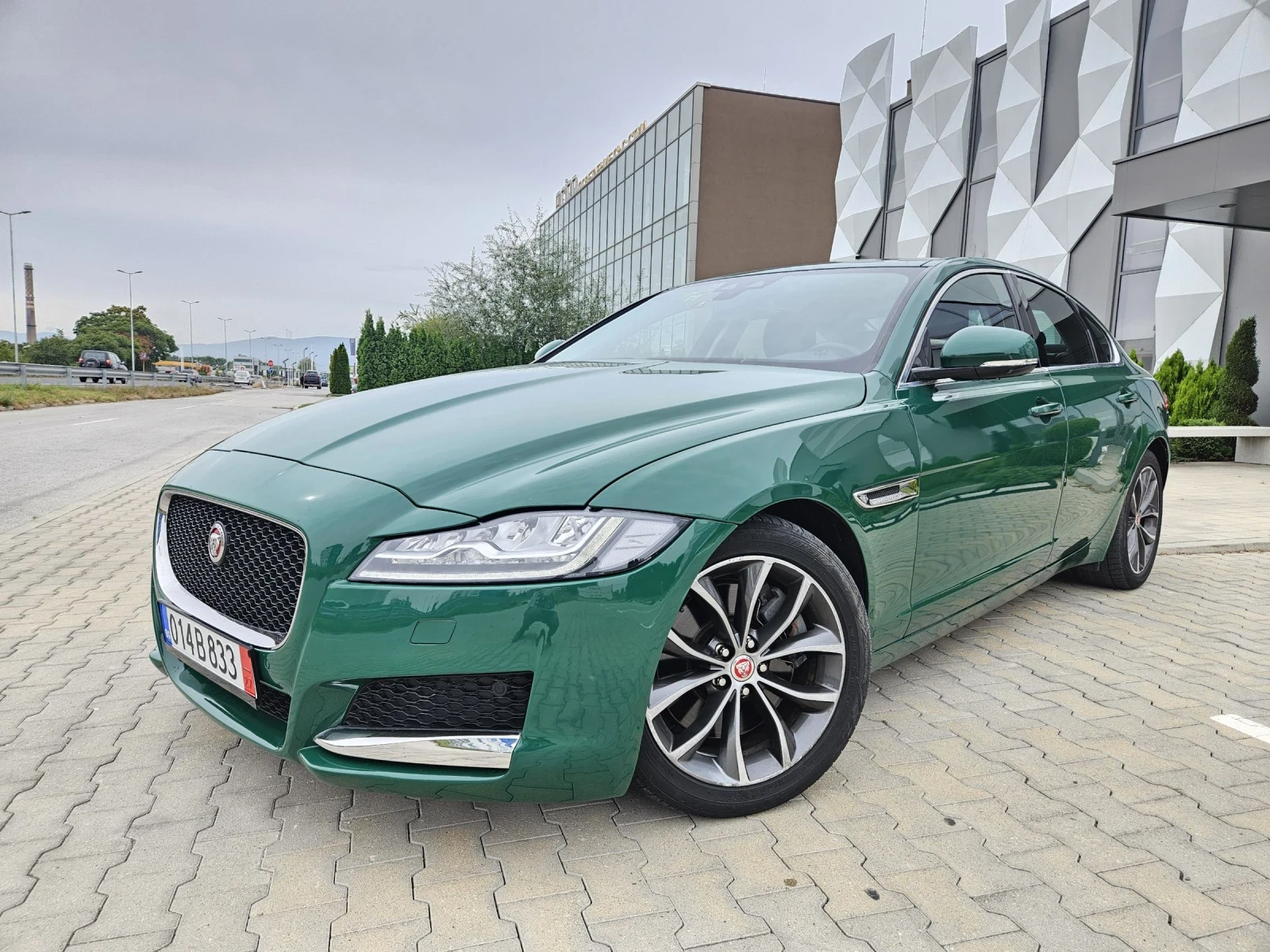 Jaguar Xf 3.0D swiss edition  - [1] 