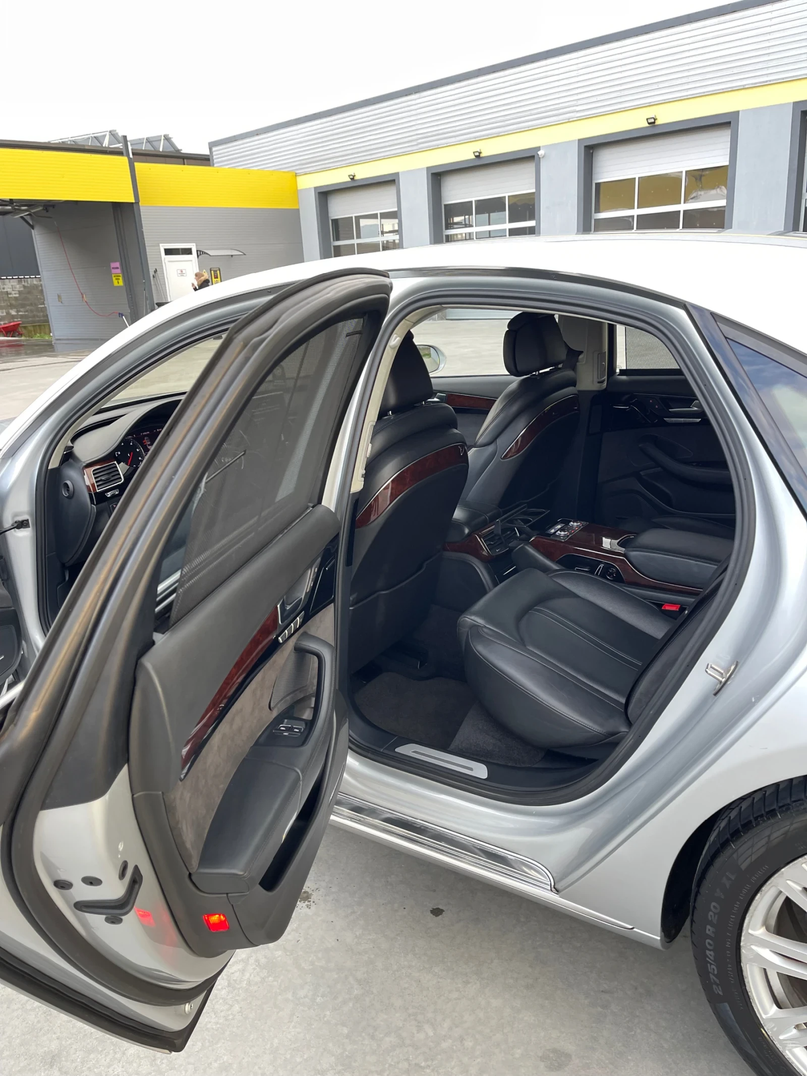Audi A8  - изображение 9