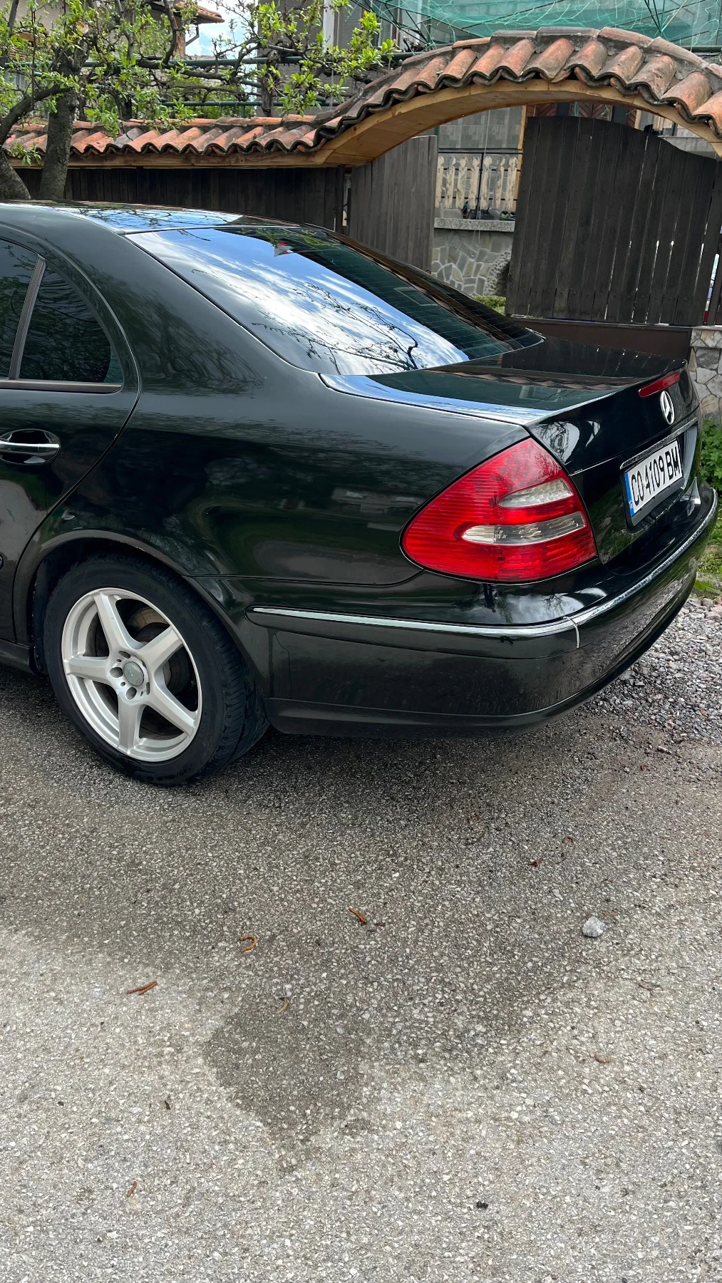 Mercedes-Benz E 220 Avantgarde - изображение 4