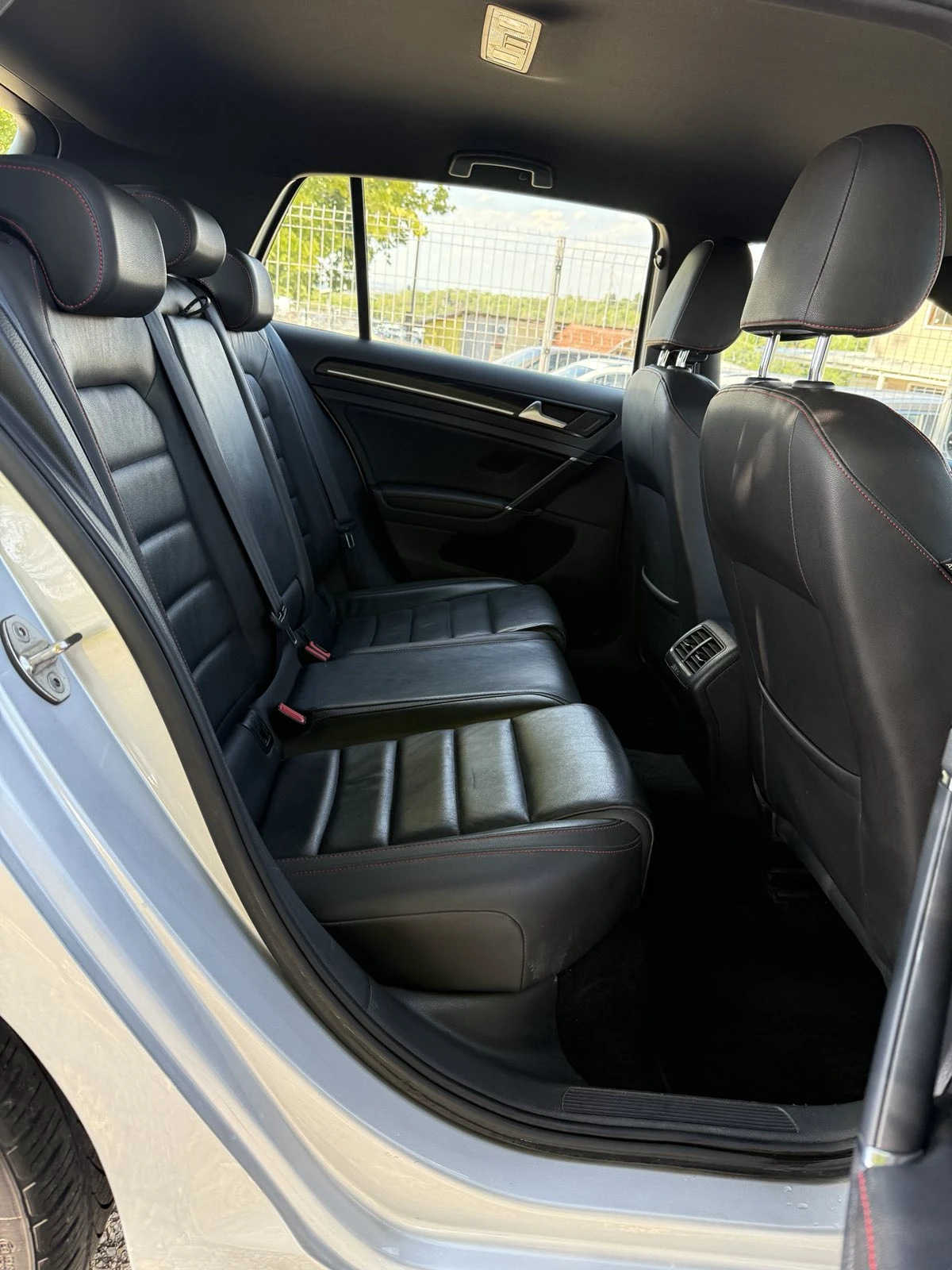 VW Golf 2.0TSI 230.Performance  | Mobile.bg   15