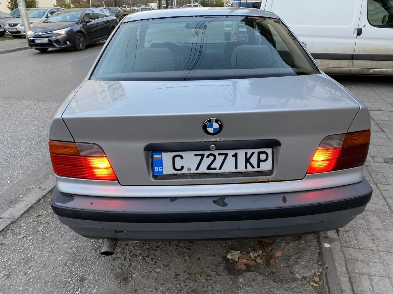 BMW 320 320i - изображение 2