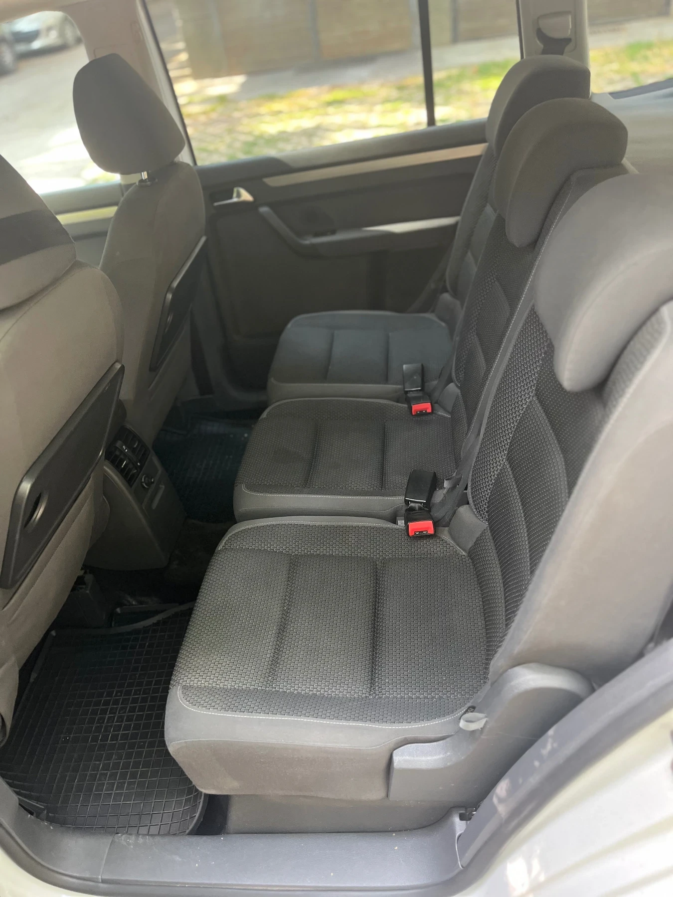 VW Touran  - изображение 5