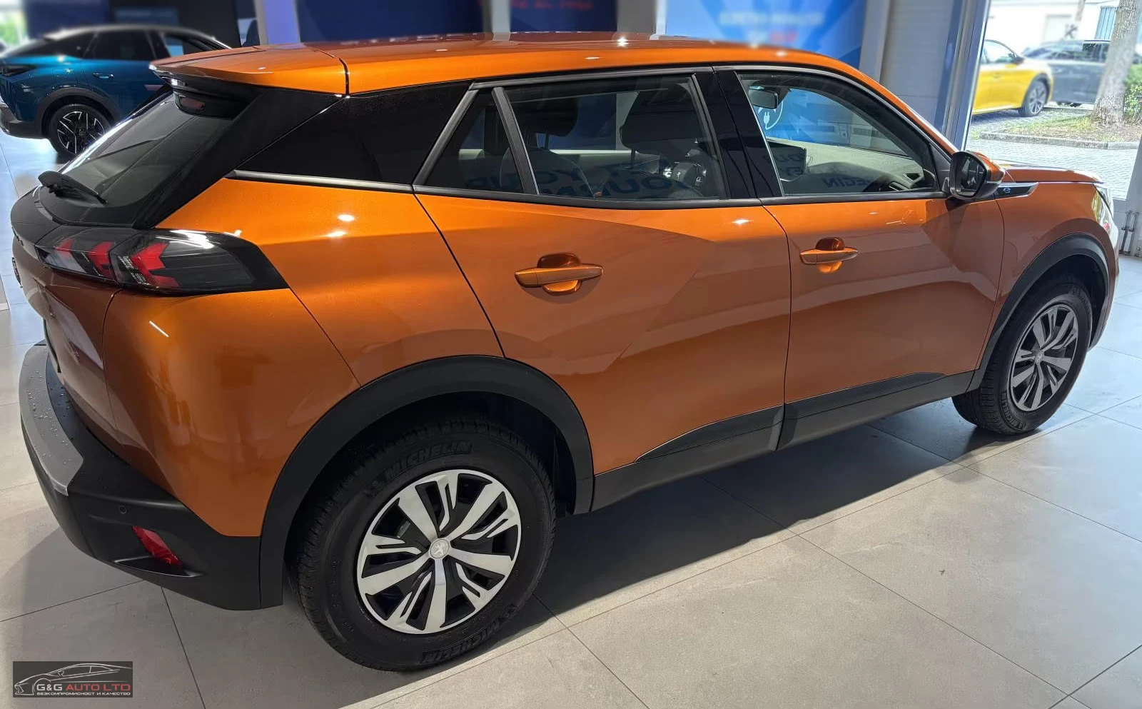 Peugeot 2008 ACTIVE/136HP/NAVI/CAM/KEYLESS/VCONTROL/LED/609f - изображение 4