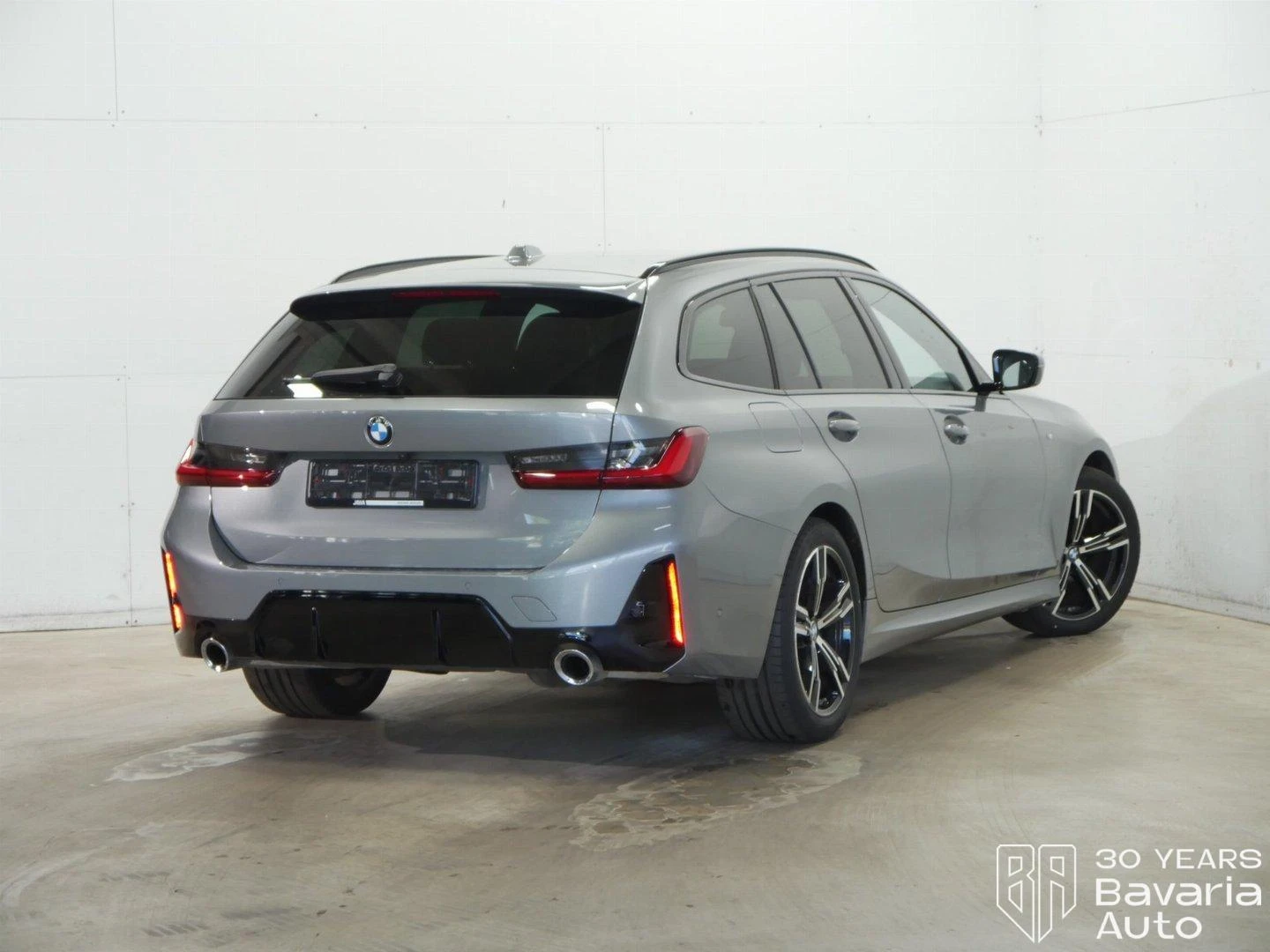 BMW 320 d Touring M Sport Paket - изображение 3