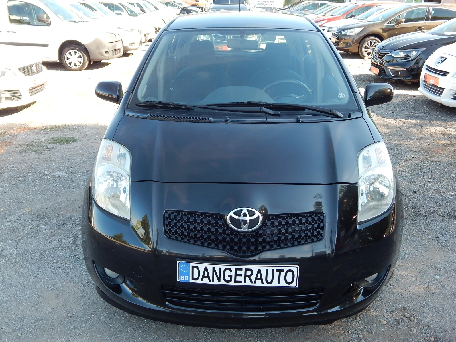 Toyota Yaris 1.4D4D* АВТОМАТИК*  - изображение 2