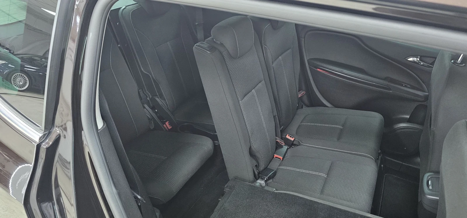 Opel Zafira 1.6CDTI euro6 Панорама 7места Германия Топ  - изображение 10