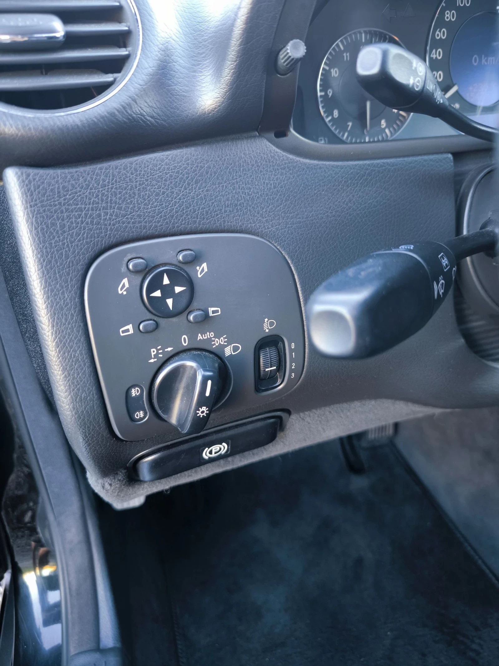 Mercedes-Benz CLK  - изображение 10