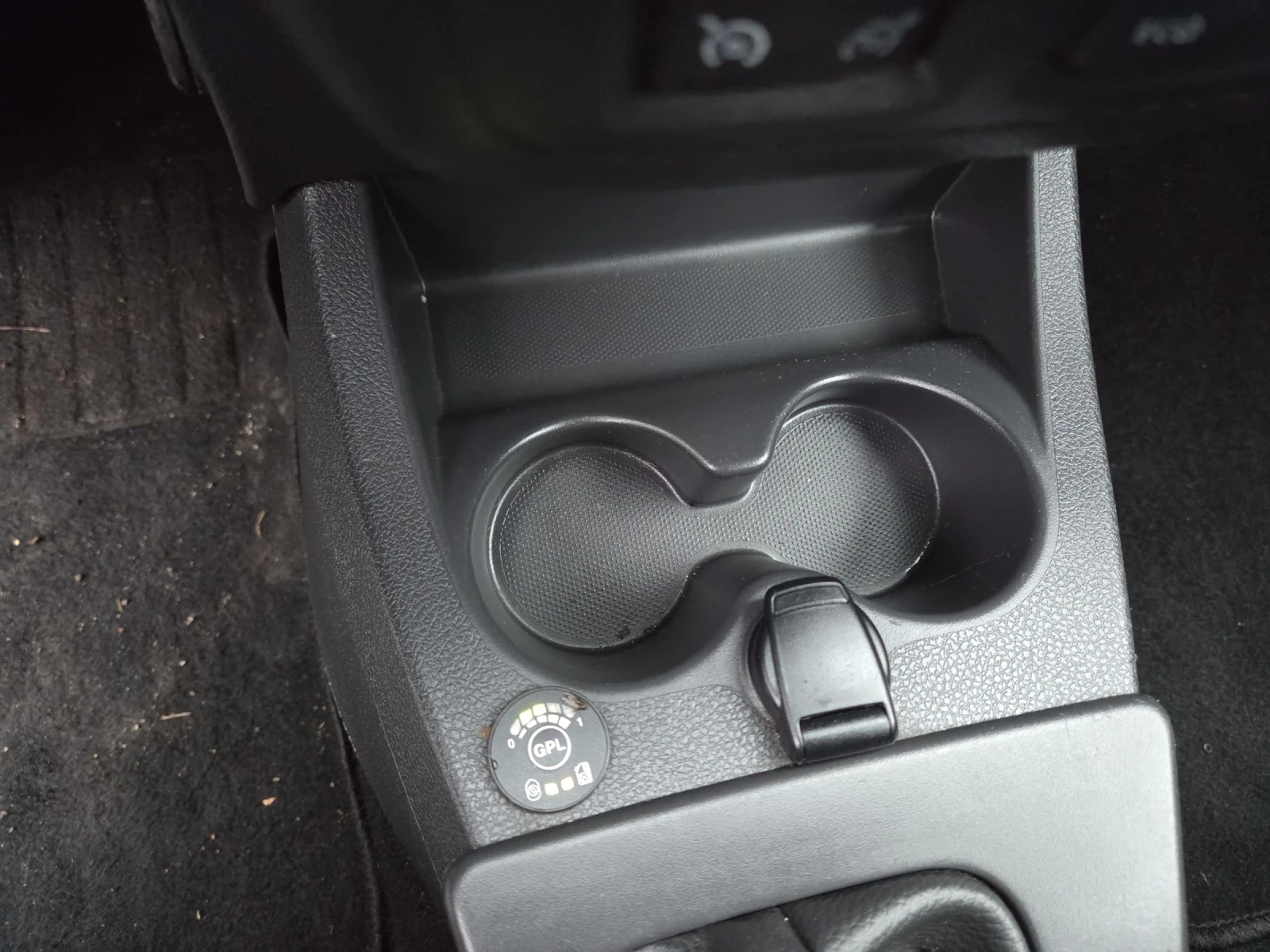 Dacia Lodgy 1.6   | Mobile.bg   8