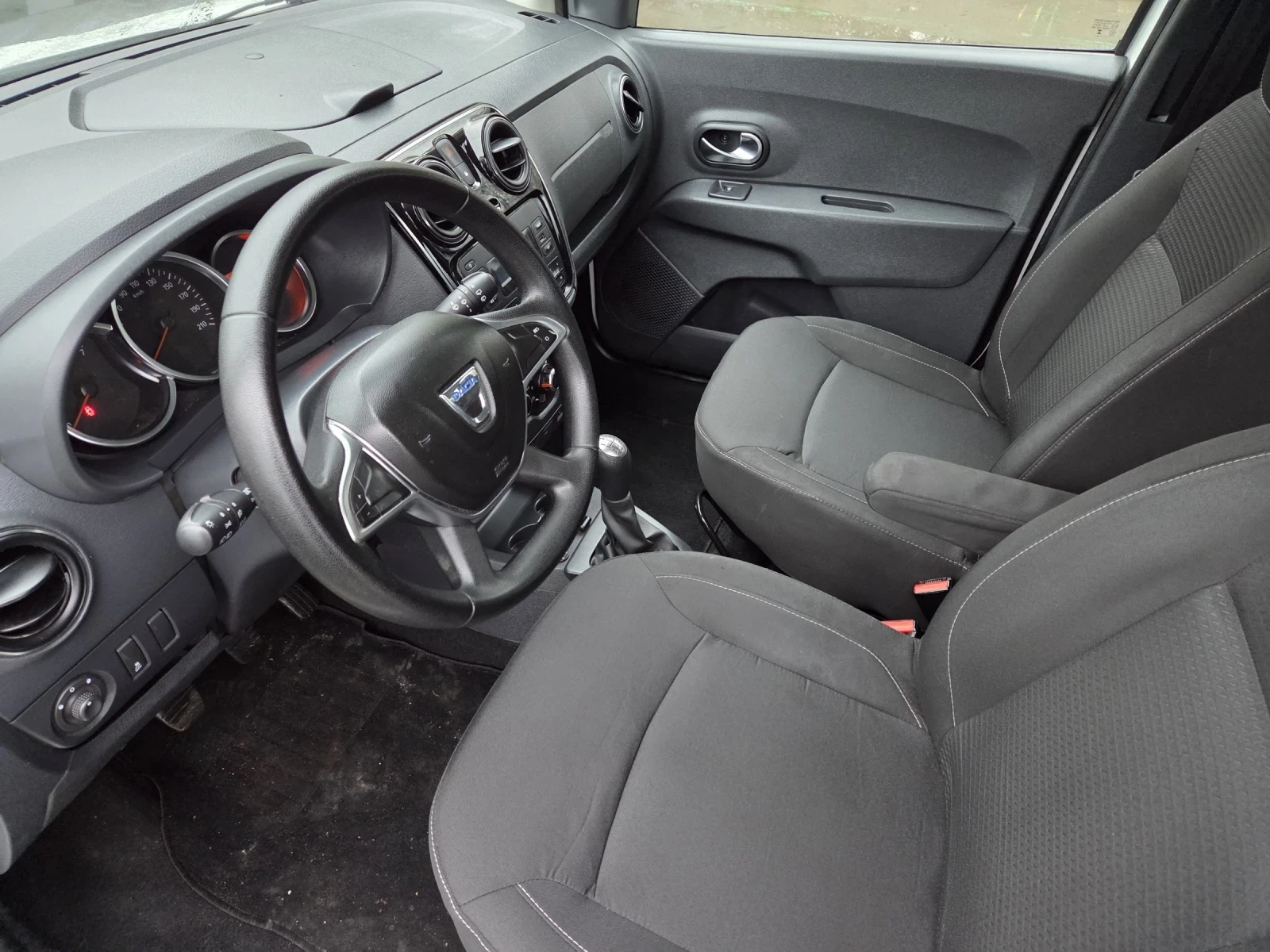 Dacia Lodgy 1.6   | Mobile.bg   4