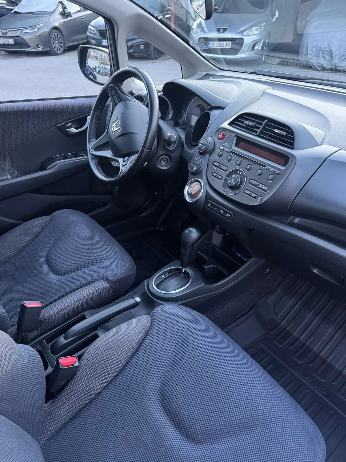 Honda Jazz  - изображение 7