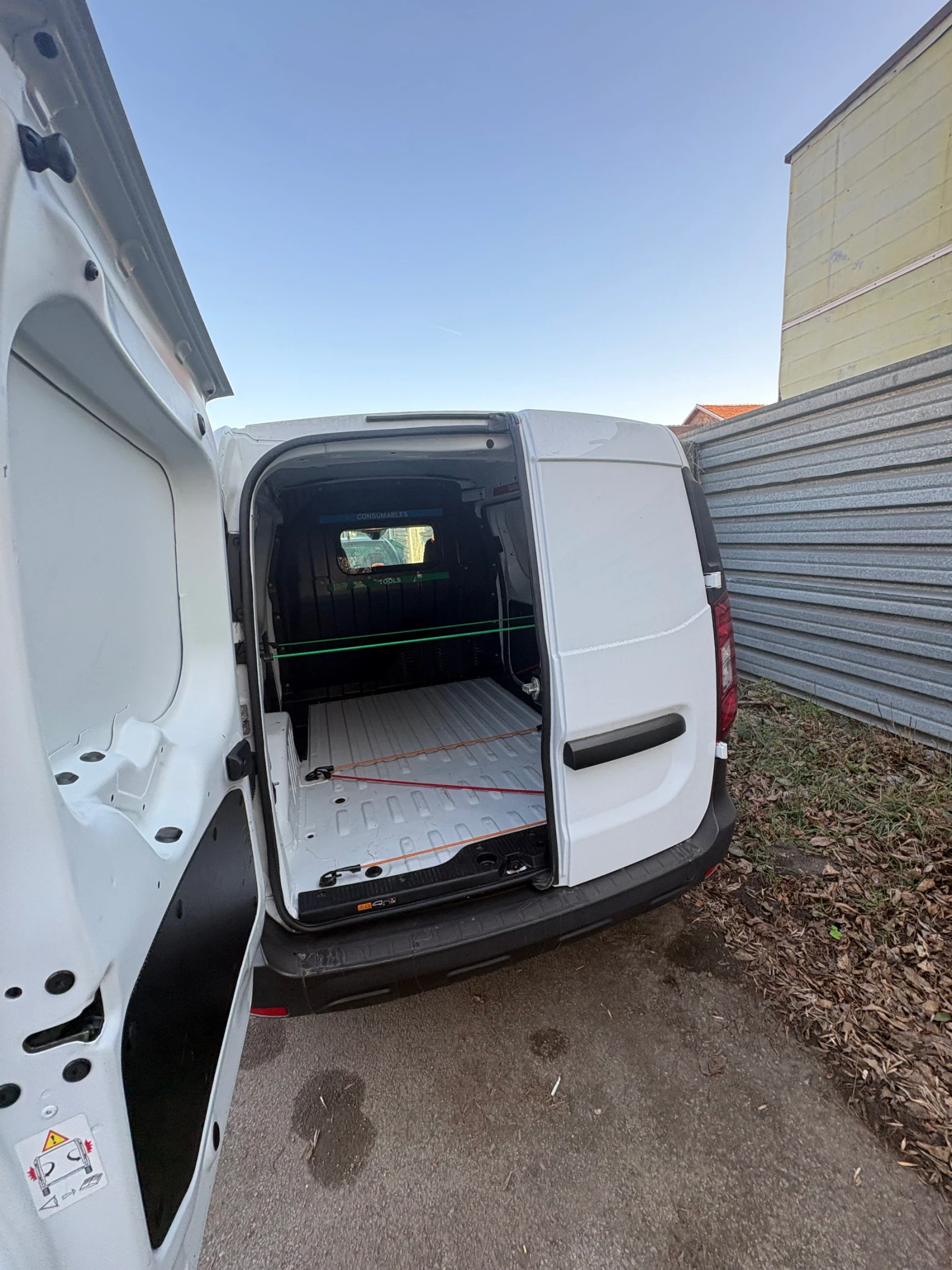 Renault Express 1, 5 dci, 95jp, Tempomat, Clima, Bluetooth . | Mobile.bg � ����������� 10