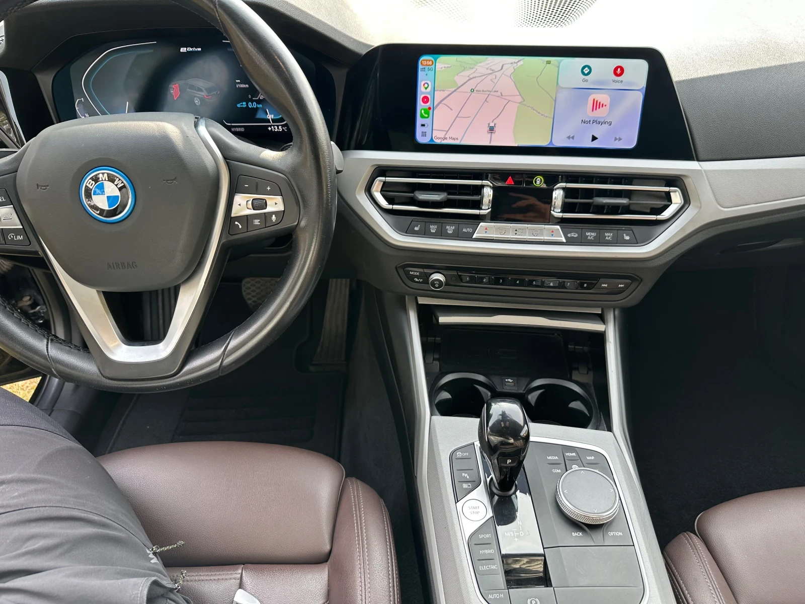 BMW 320 Plug in hybrid 320e, снимка 9 - Автомобили и джипове - 53757445