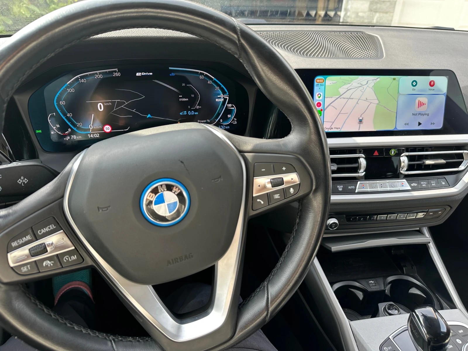 BMW 320 Plug in hybrid 320e, снимка 12 - Автомобили и джипове - 53757445