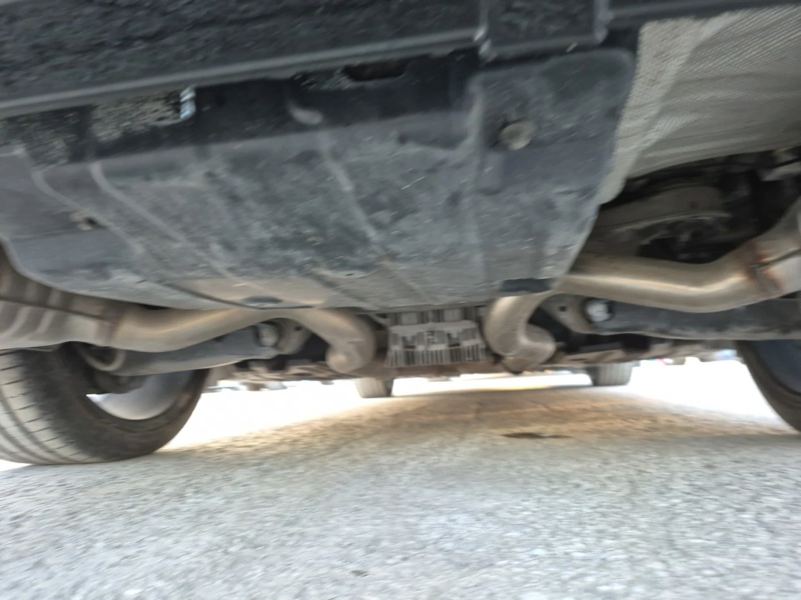 Mercedes-Benz C 63 AMG * * CARFAX* * АВТОКРЕДИТ* * , снимка 15 - Автомобили и джипове - 53784028