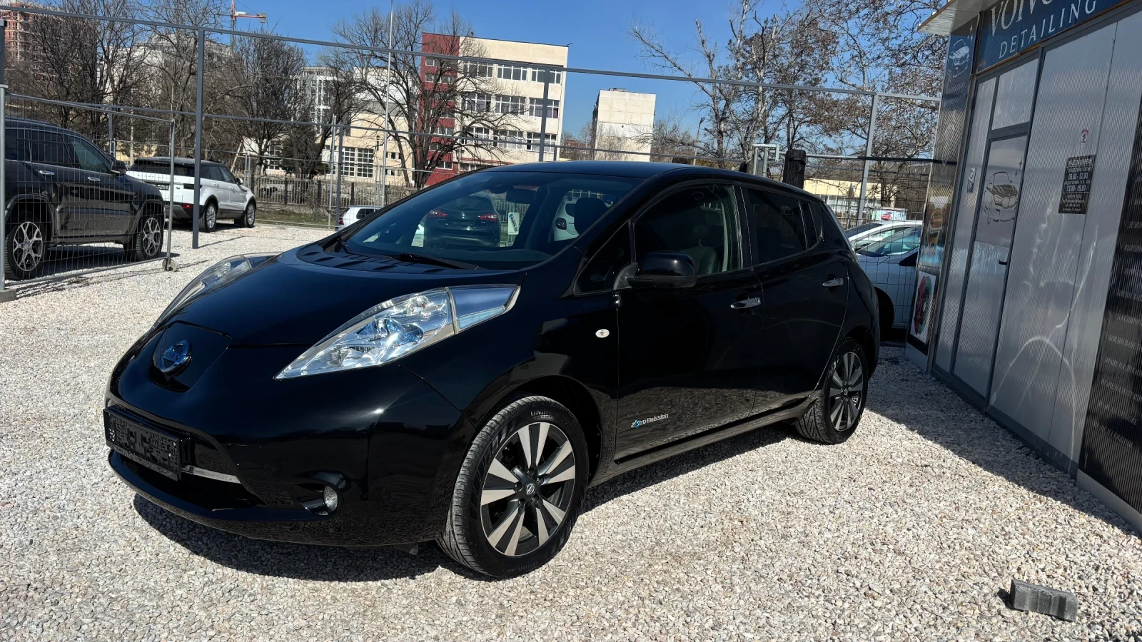 Nissan Leaf  Нов внос от Италия Електричка Автомат, снимка 2 - Автомобили и джипове - 53826805