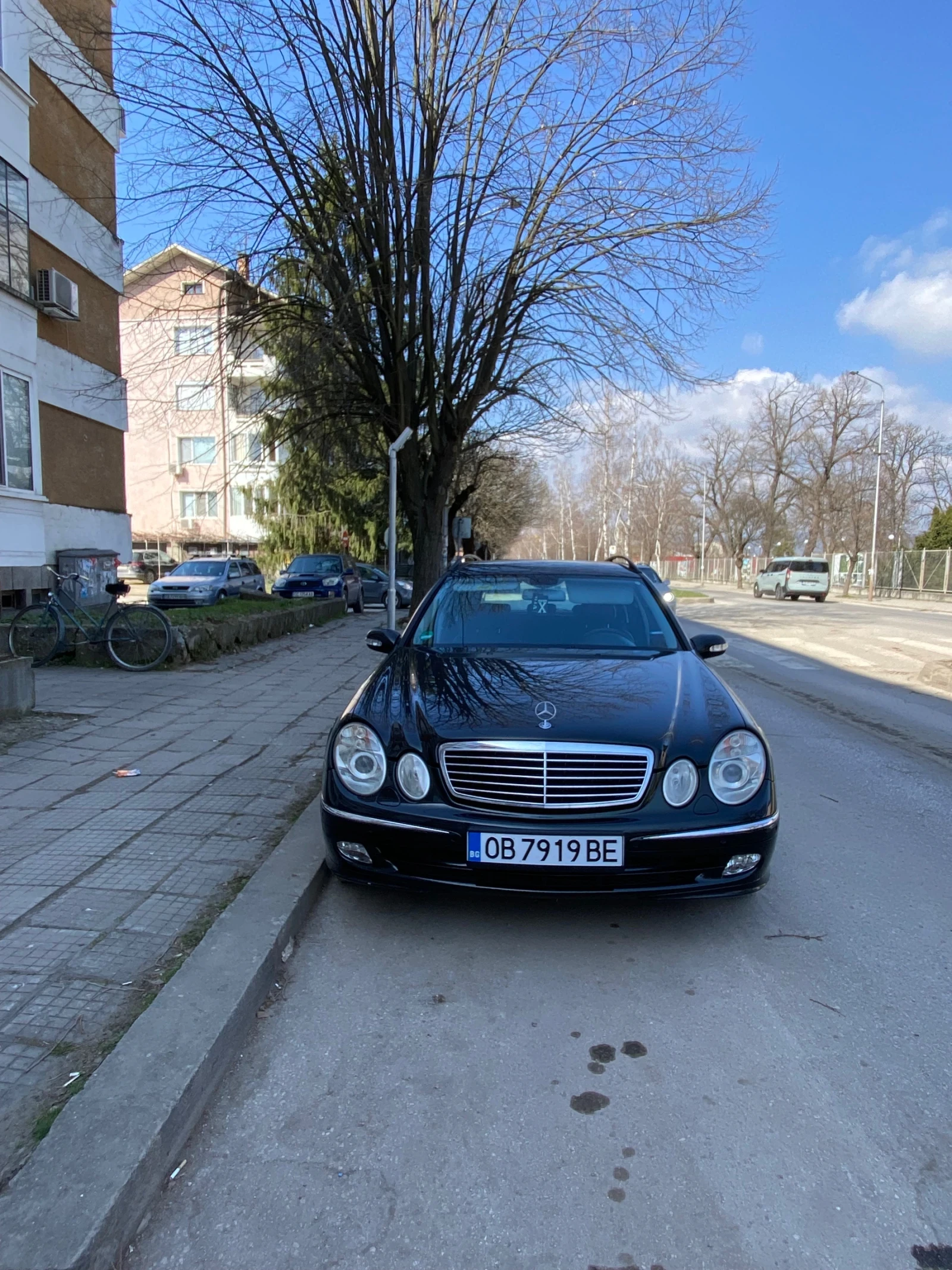 Mercedes-Benz E 320, снимка 3 - Автомобили и джипове - 53860498