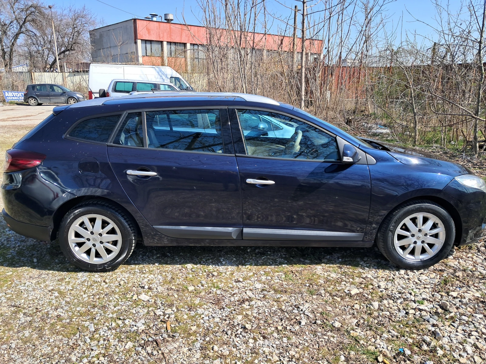 Renault Megane 3, снимка 3 - Автомобили и джипове - 53863471