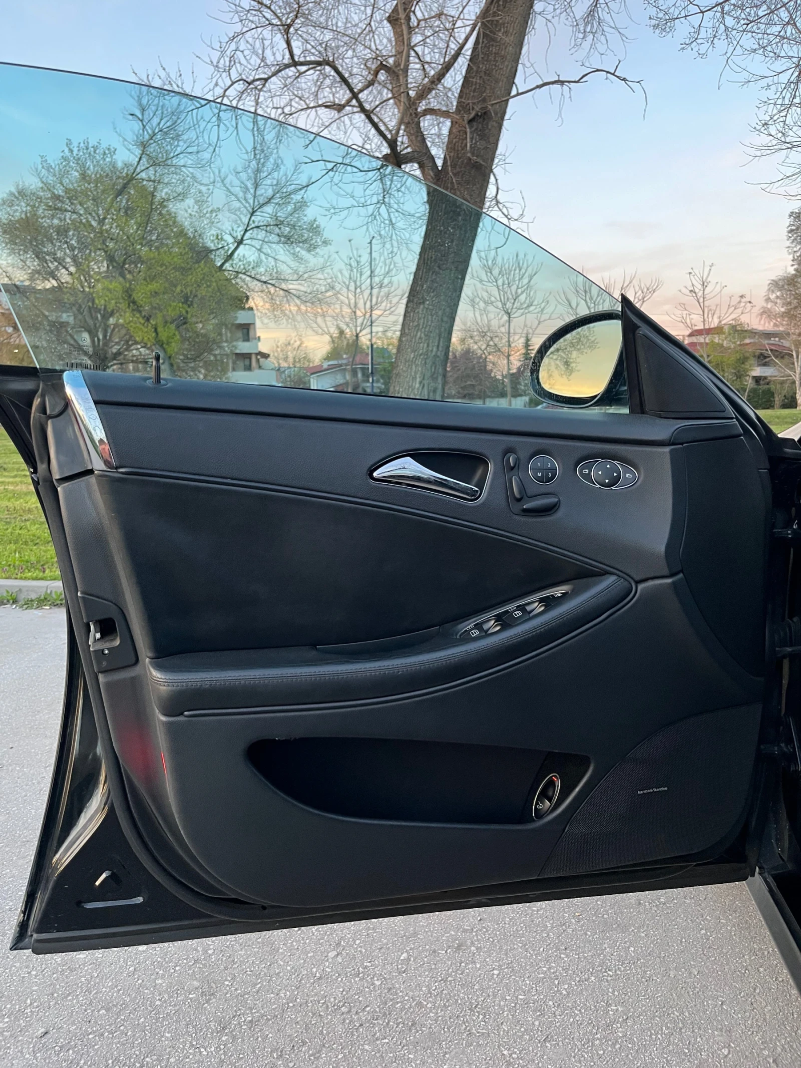 Mercedes-Benz CLS 63 AMG, снимка 14 - Автомобили и джипове - 54137879