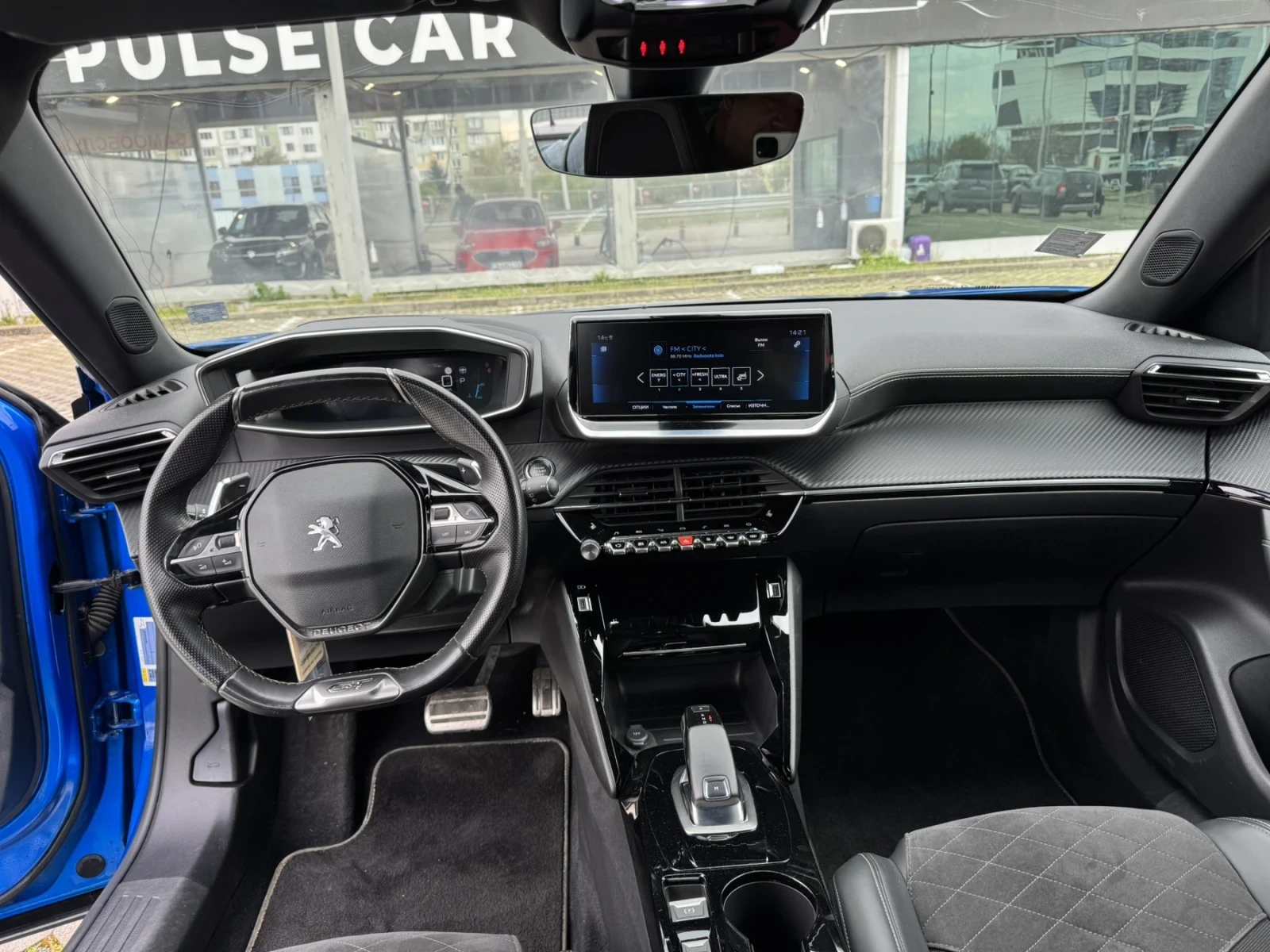 Peugeot 2008 GT, снимка 12 - Автомобили и джипове - 54257355