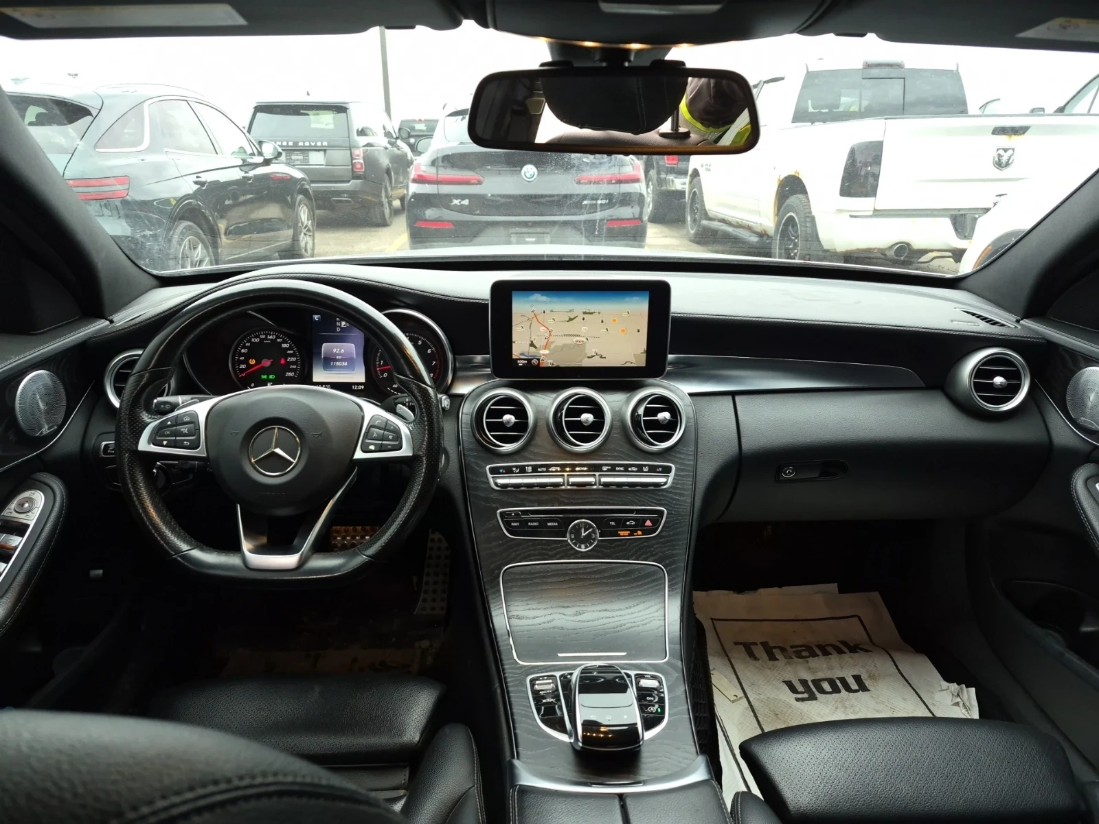 Mercedes-Benz C 400 AMG * BURMESTER * ПАНОРАМА * CARFAX * , снимка 7 - Автомобили и джипове - 54553155