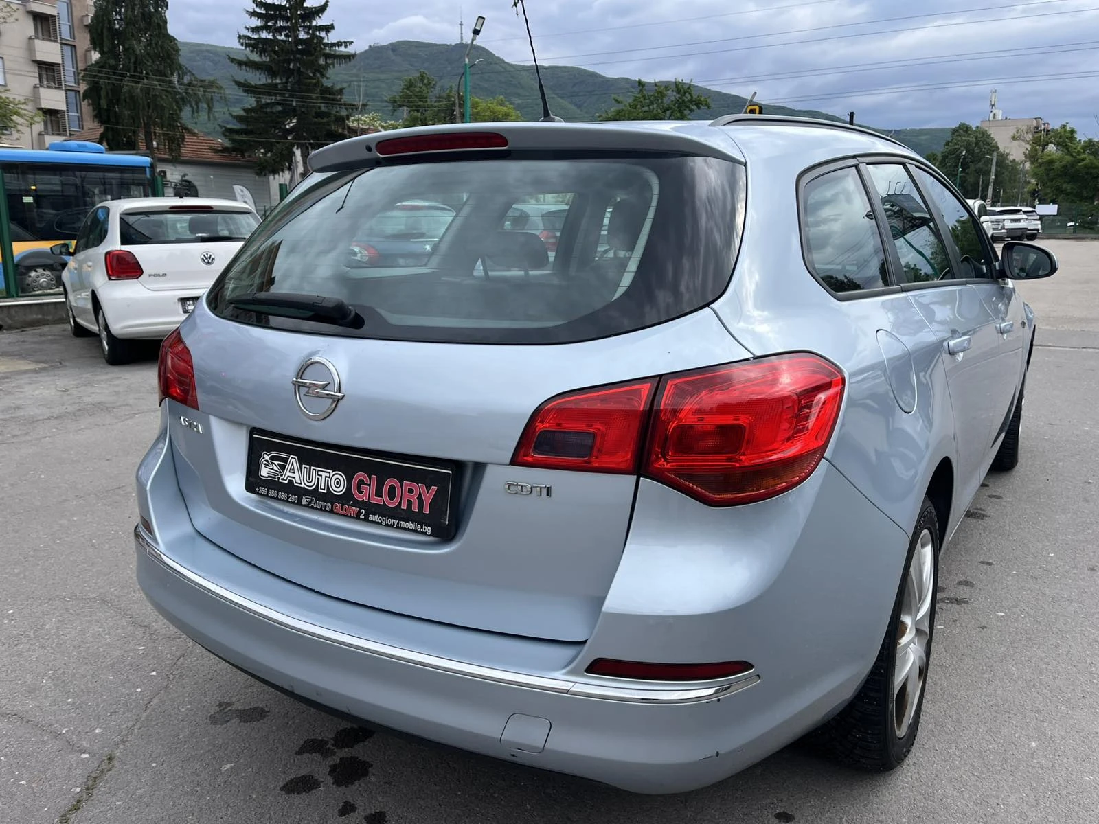 Opel Astra 1.6 DISEL ЕУРО 6, снимка 5 - Автомобили и джипове - 54618125