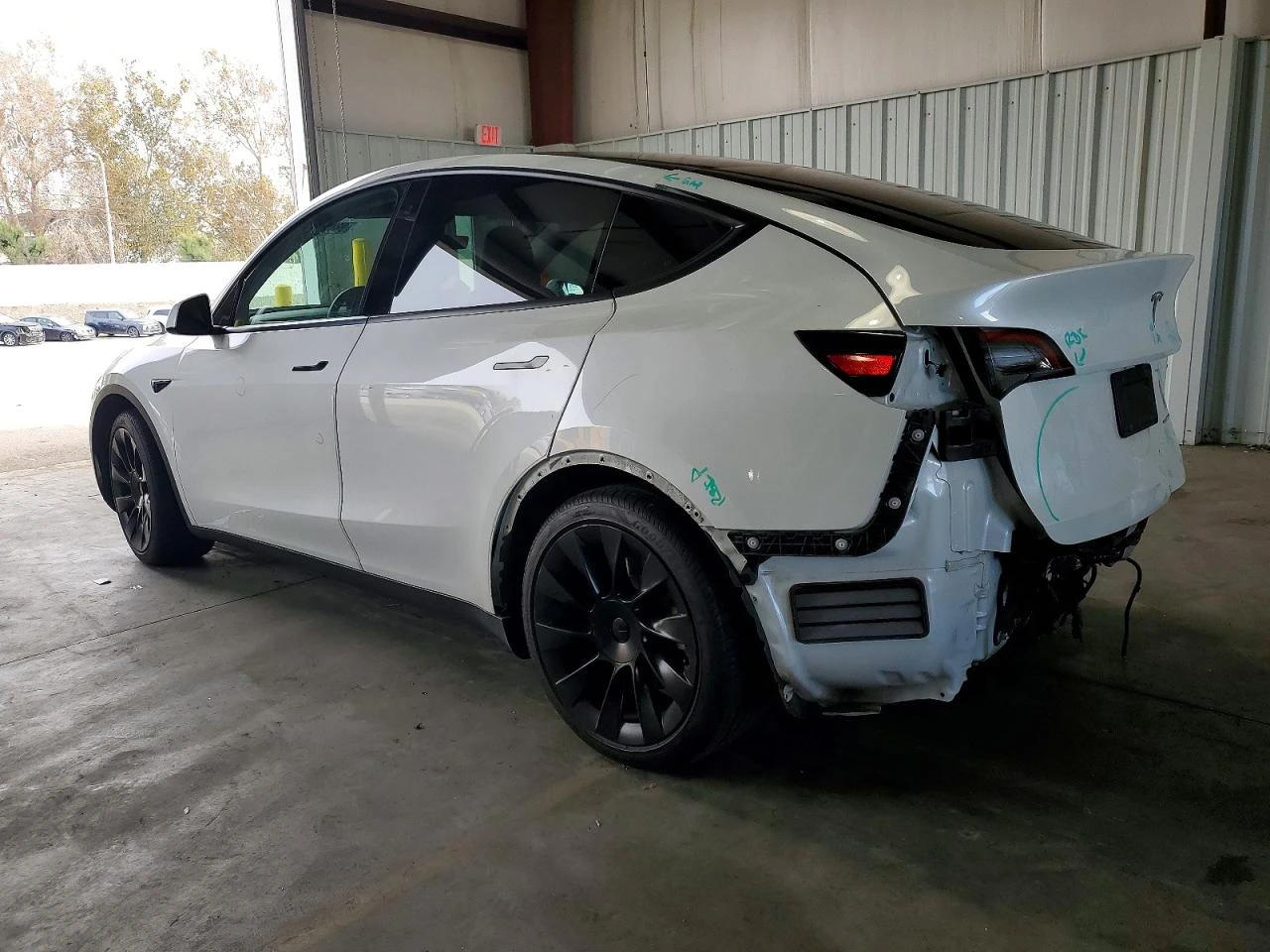 Tesla Model Y | Mobile.bg � ����������� 2