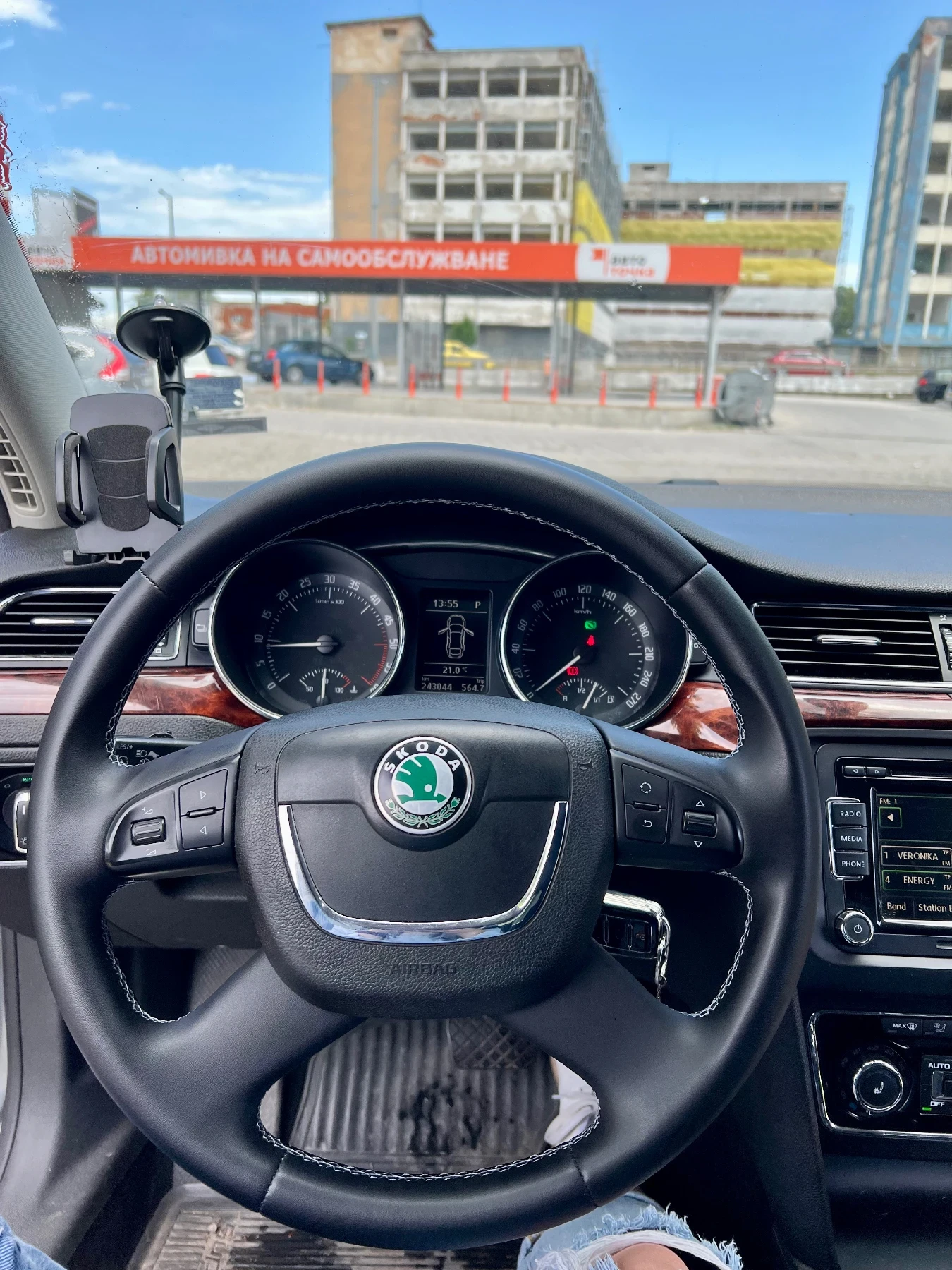 Skoda Superb, снимка 7 - Автомобили и джипове - 54681401