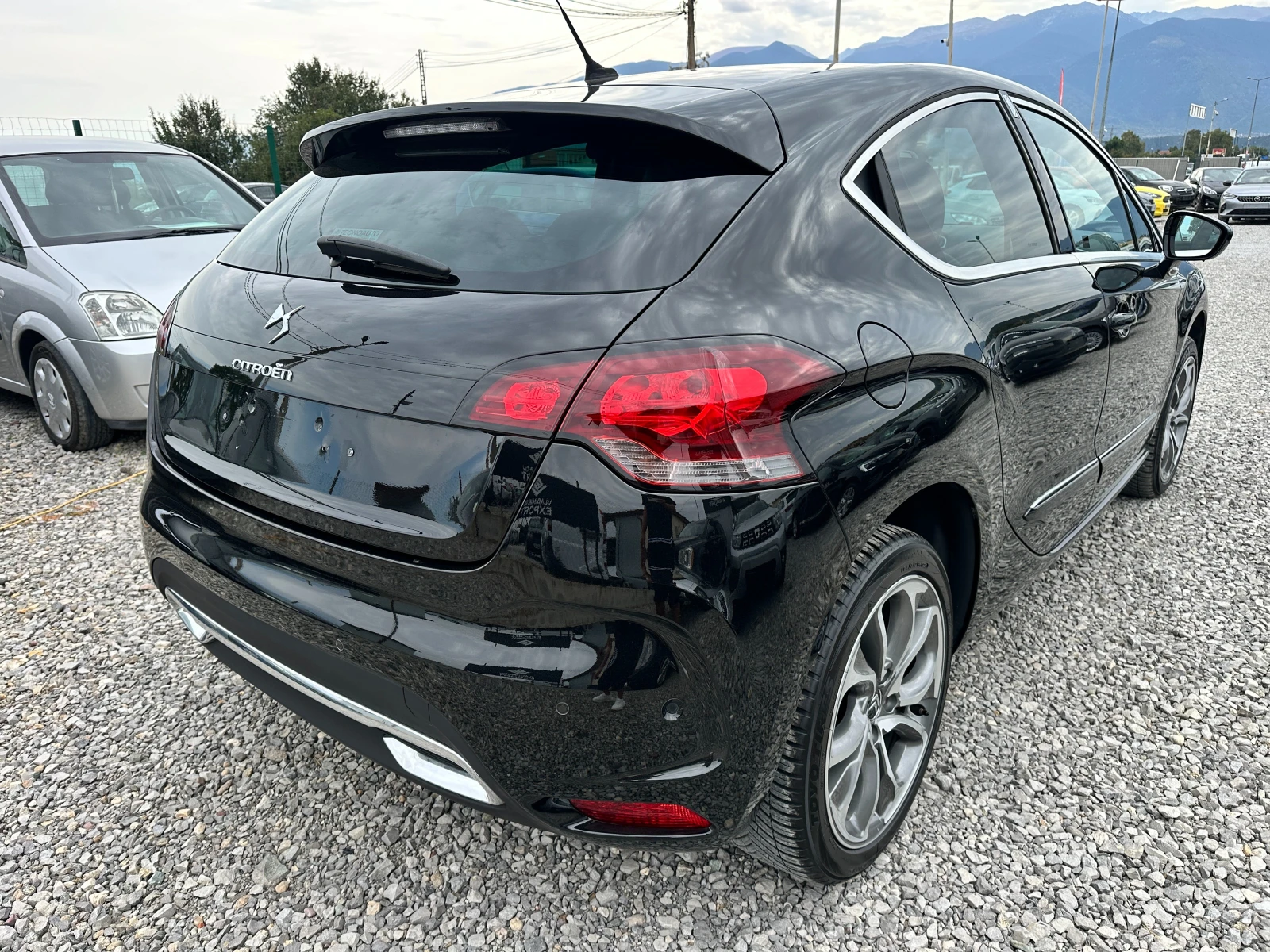 Citroen DS4 2.0HDI SPORT CHIC / Реални КМ / 1-Собственик , снимка 4 - Автомобили и джипове - 54702576