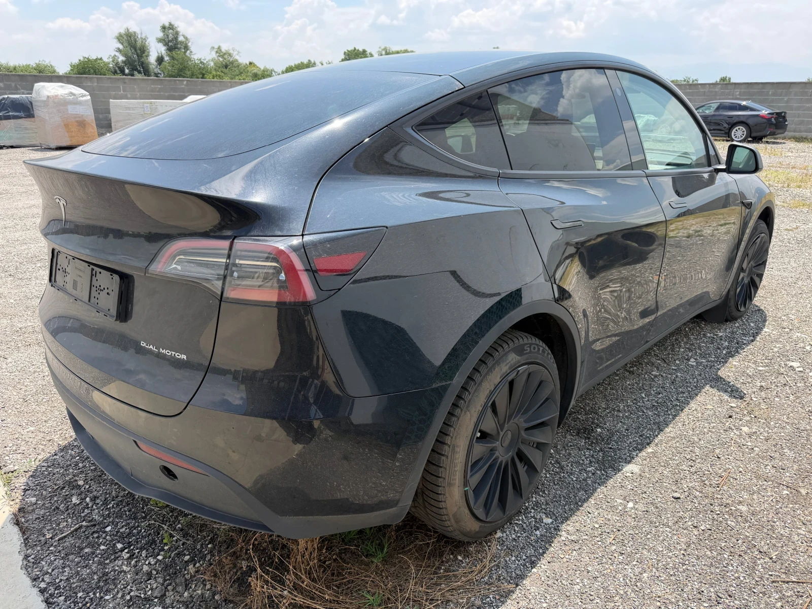 Tesla Model Y LONG RANGE* DUAL MOTOR | Mobile.bg � ����������� 2