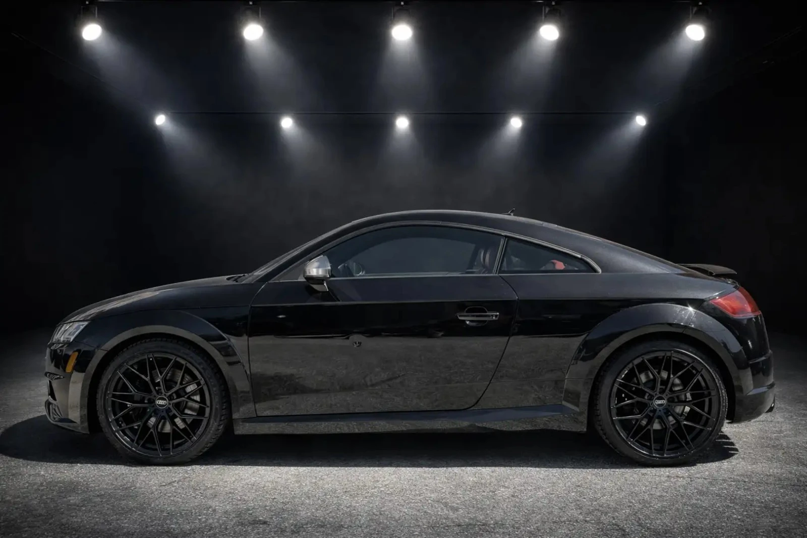 Audi Tt S* Coupe* АвтоКредит* (ЦЕНА ДО БГ), снимка 5 - Автомобили и джипове - 55300252