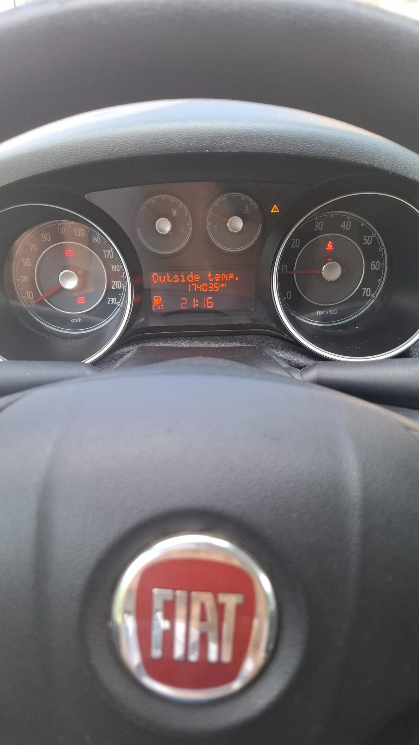 Fiat Punto 1.4 Natural Power   ������/�������� ����� | Mobile.bg � ����������� 4