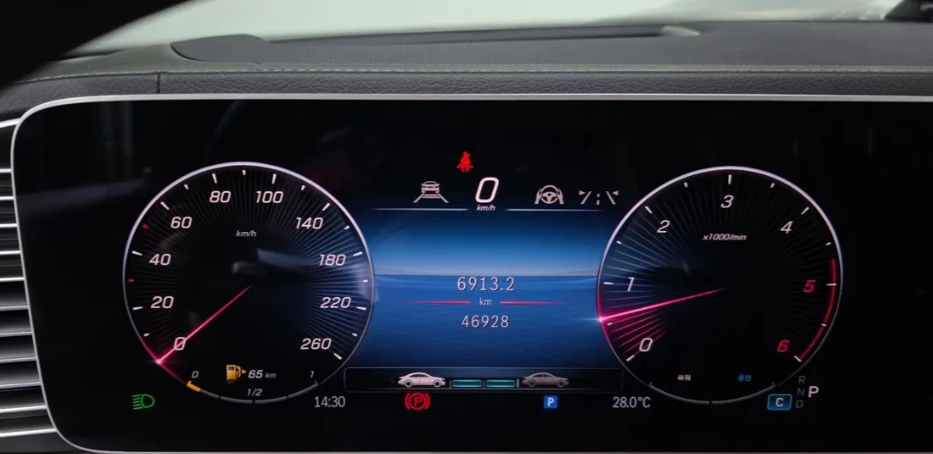 Mercedes-Benz GLE 450 * АВТО КРЕДИТ* ЦЕНА ДО БГ * СЕРВИЗНА ИСТОРИЯ * , снимка 9 - Автомобили и джипове - 55485879