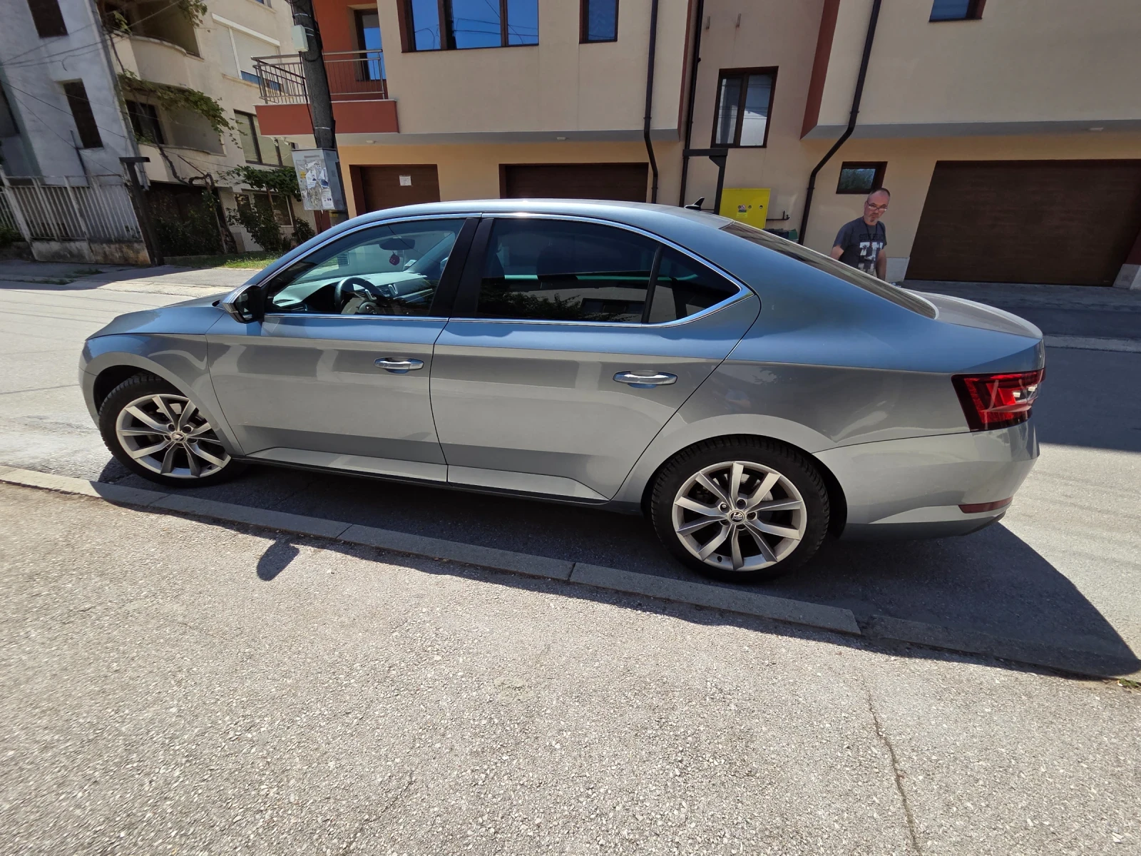 Skoda Superb 2.0 TDI, 190�.�. | Mobile.bg � ����������� 7