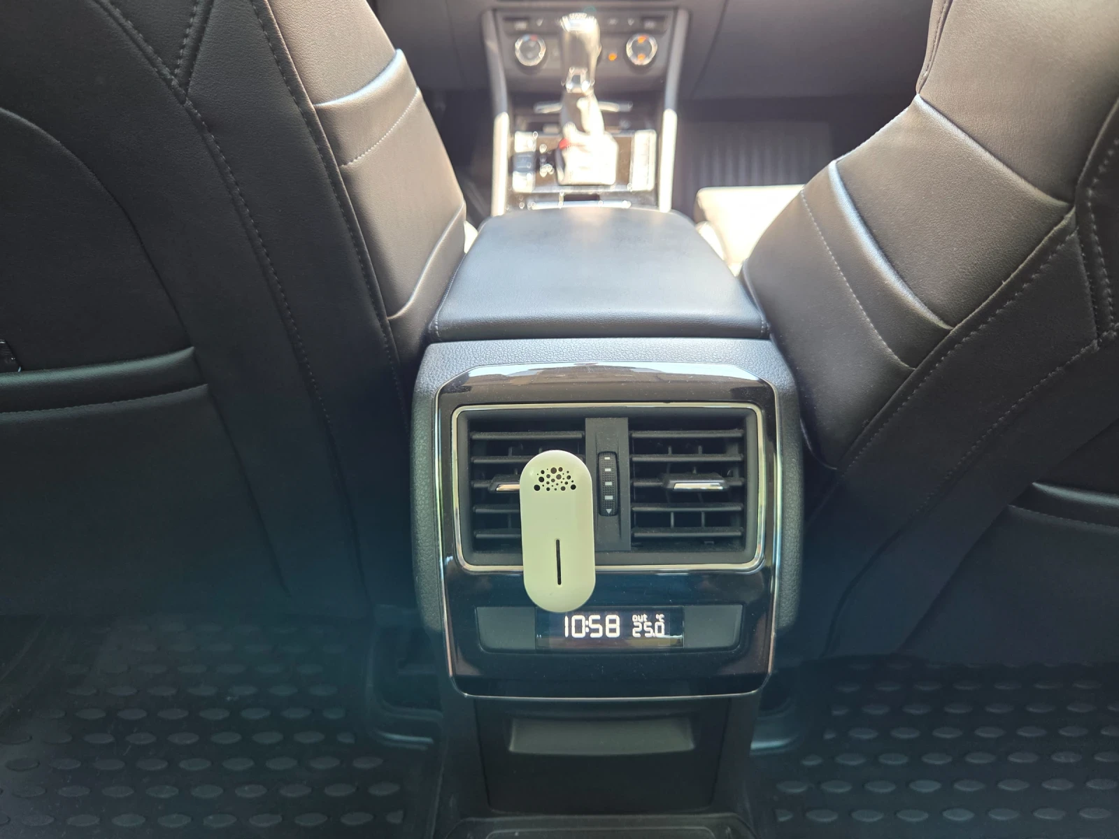 Skoda Superb 2.0 TDI, 190�.�. | Mobile.bg � ����������� 9