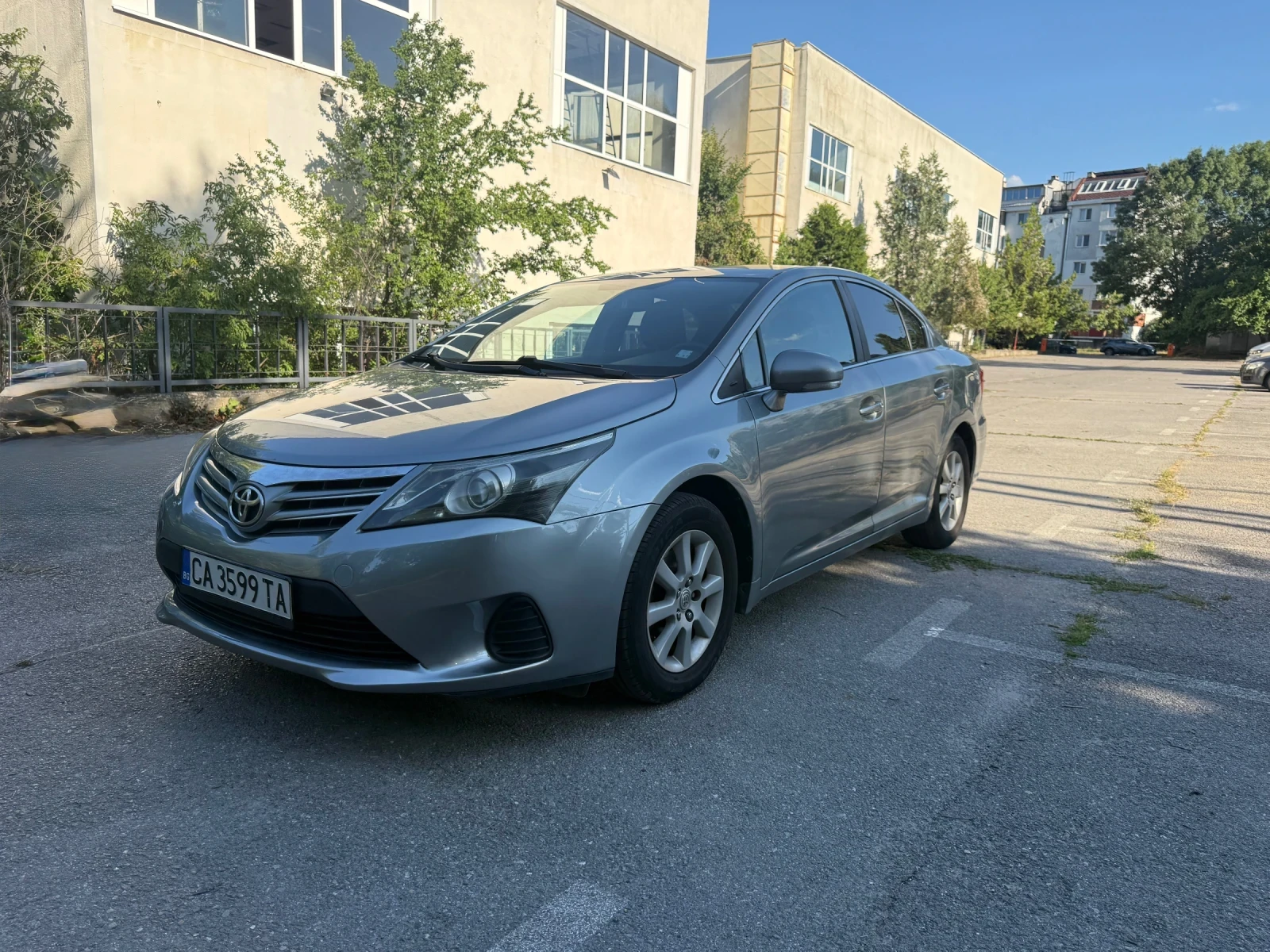 Toyota Avensis T27