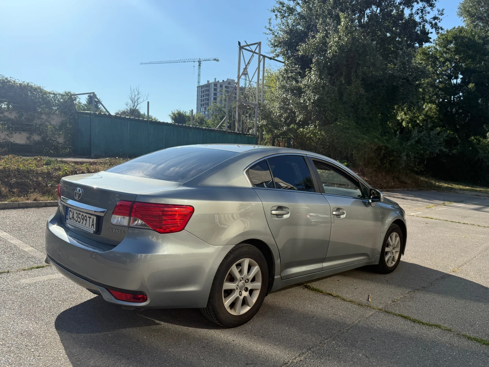Toyota Avensis T27, снимка 5 - Автомобили и джипове - 55601812