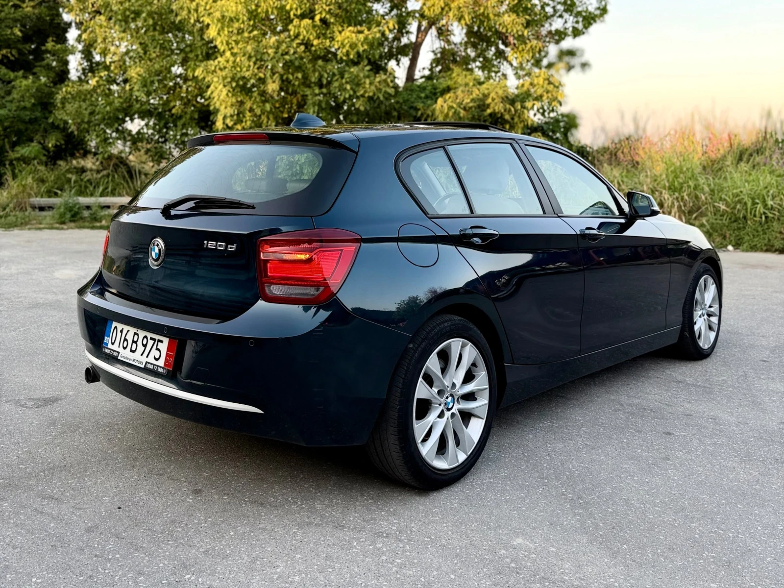 BMW 120 2.0d-185кс * АВТОМАТ * БЕЗ забележка, снимка 7 - Автомобили и джипове - 55736920