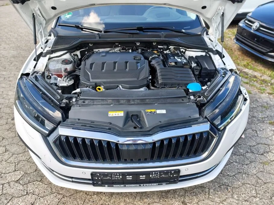 Skoda Octavia DSG Style Navi LED, снимка 10 - Автомобили и джипове - 55841977