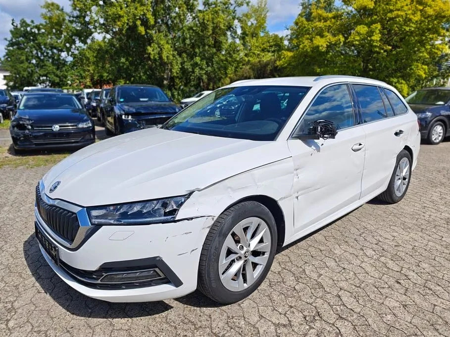 Skoda Octavia DSG Style Navi LED, снимка 2 - Автомобили и джипове - 55841977