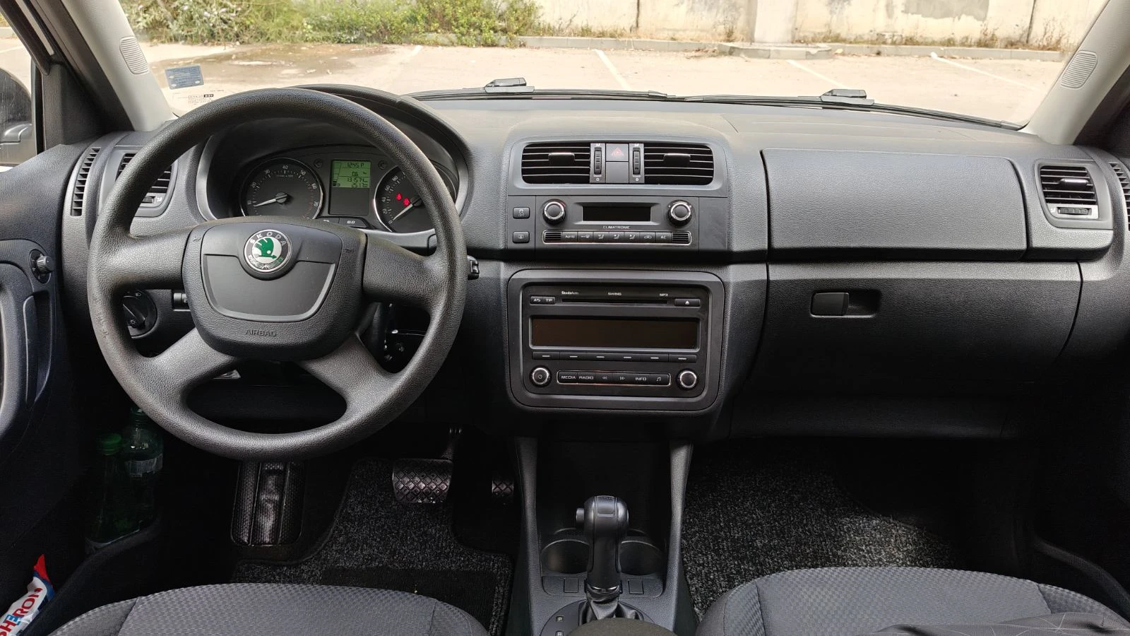 Skoda Fabia, снимка 9 - Автомобили и джипове - 55939264