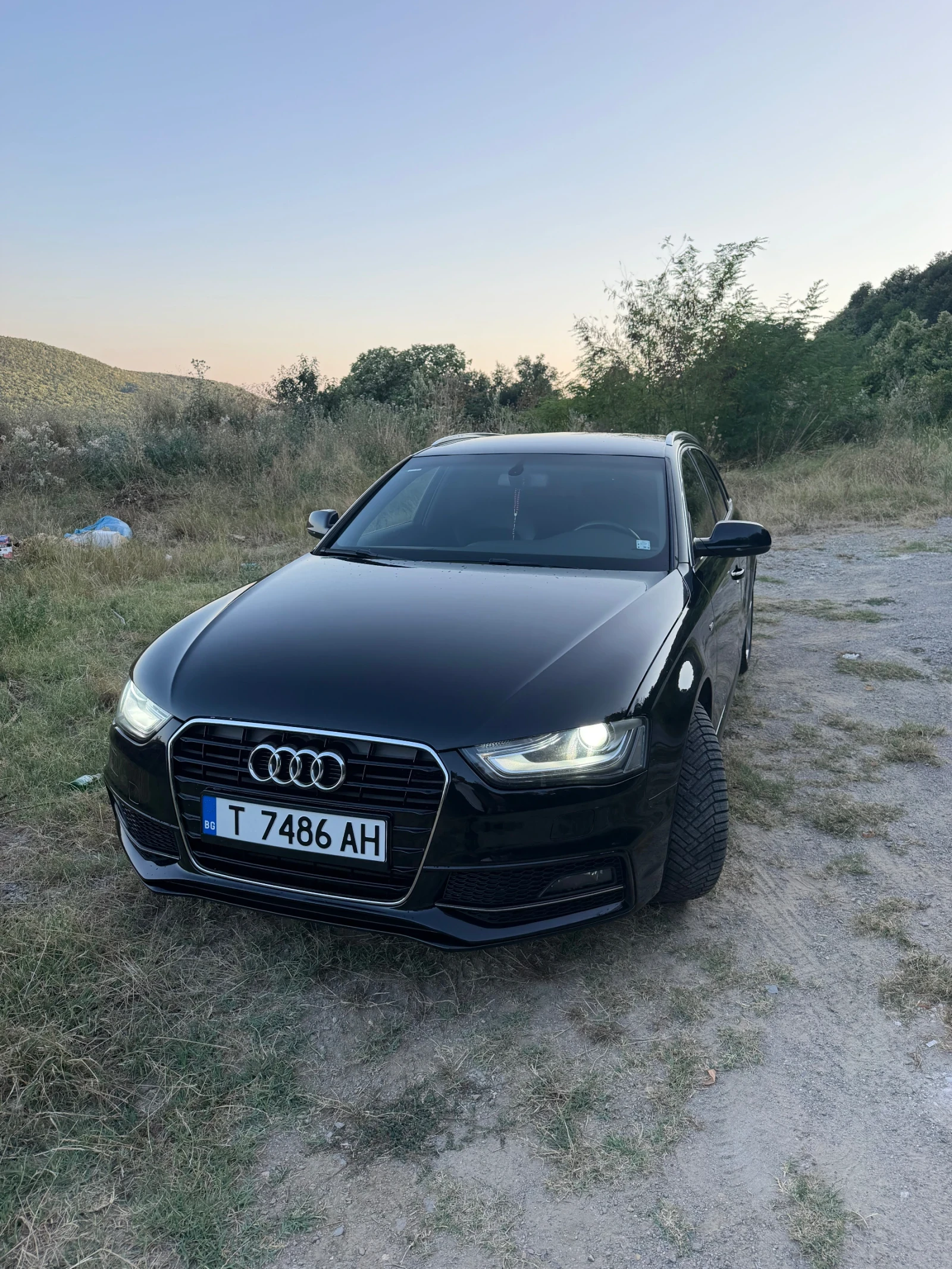 Audi A4, снимка 2 - Автомобили и джипове - 56452341