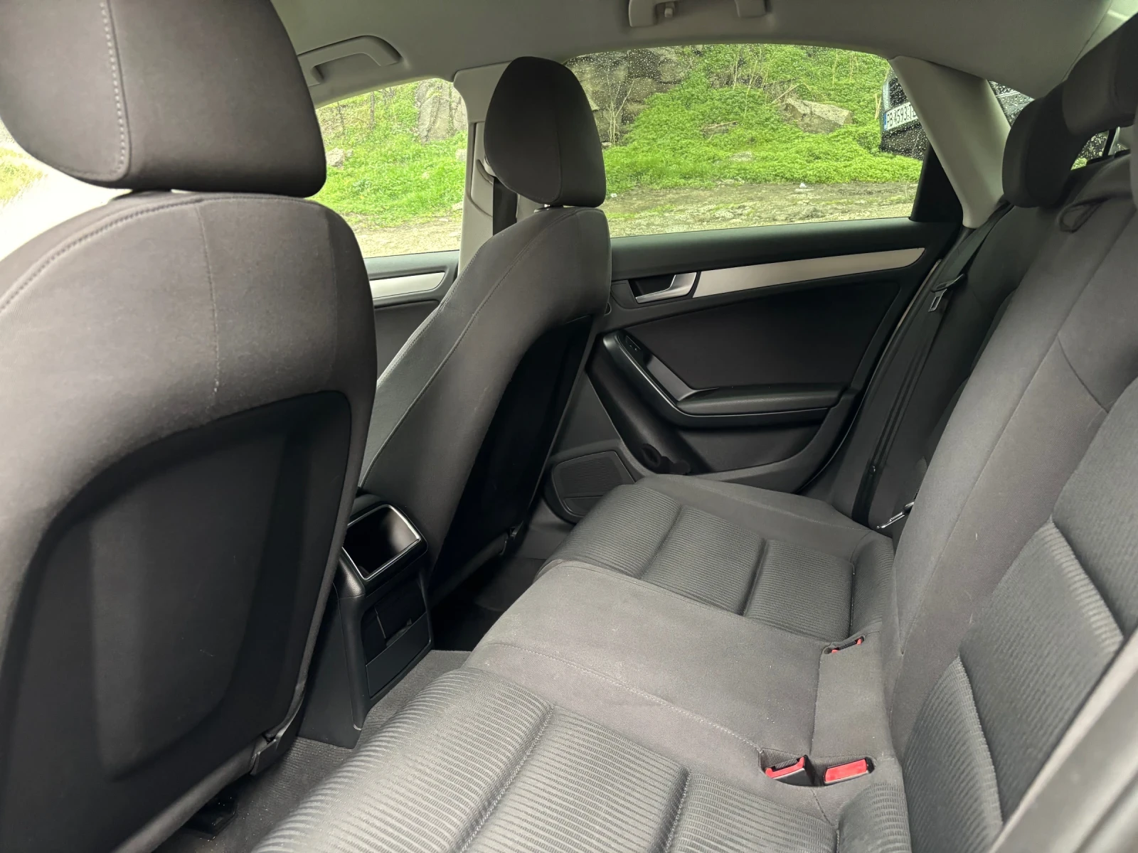 Audi A4 1, 8 TFSI , снимка 3 - Автомобили и джипове - 56574296