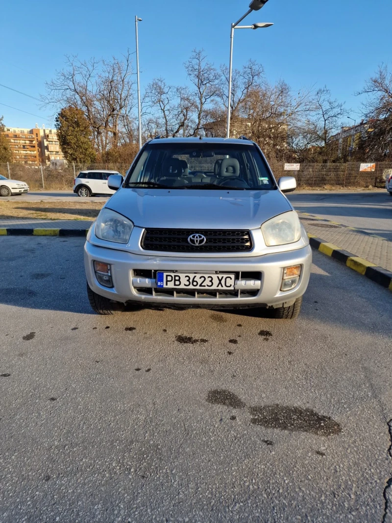 Toyota Rav4, снимка 6 - Автомобили и джипове - 48101727