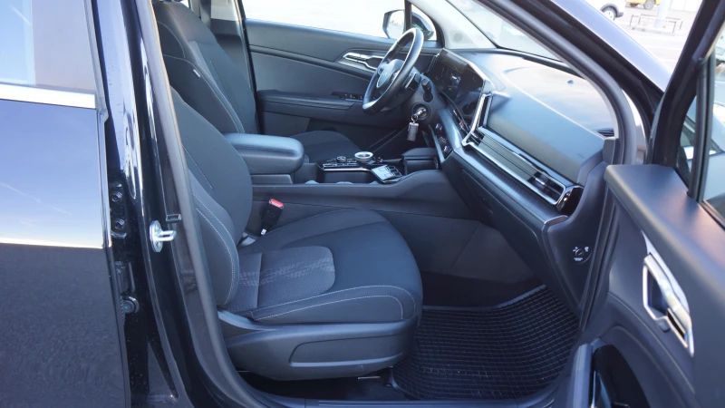 Kia Sportage 1.6 T-GDi  Full Hybrid Automatic, снимка 10 - Автомобили и джипове - 52407714