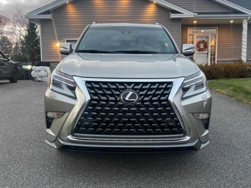 Lexus GX 460 ТОП СЪСТОЯНИЕ* ЕДИН СОСТВЕНИК* СЕРВИЗНА ИСТОРИЯ* , снимка 2 - Автомобили и джипове - 52663478