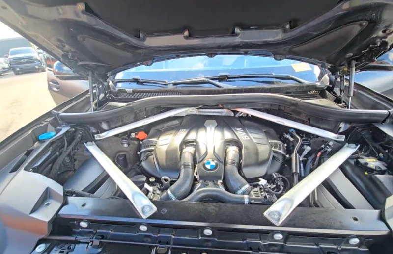 BMW X7 xDrive50i ОБДУХВАНЕ/МАСАЖ/ВАКУУМ/HEAD-UP/FULL, снимка 13 - Автомобили и джипове - 52671267